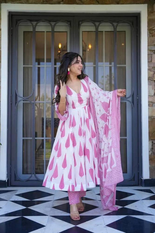 Fabulous Pure Cambric Cotton Digital Printed Anarkali Pant Suit - INDIAN ELEGANCE