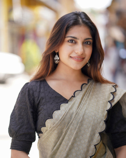 Hypnotic Gadhawal Chex Arca Work Saree With Lucknowi Blouse - INDIAN ELEGANCE