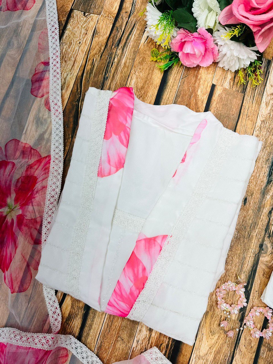 Posh White Organza Straight Kurta Pant With Dupatta Set - INDIAN ELEGANCE