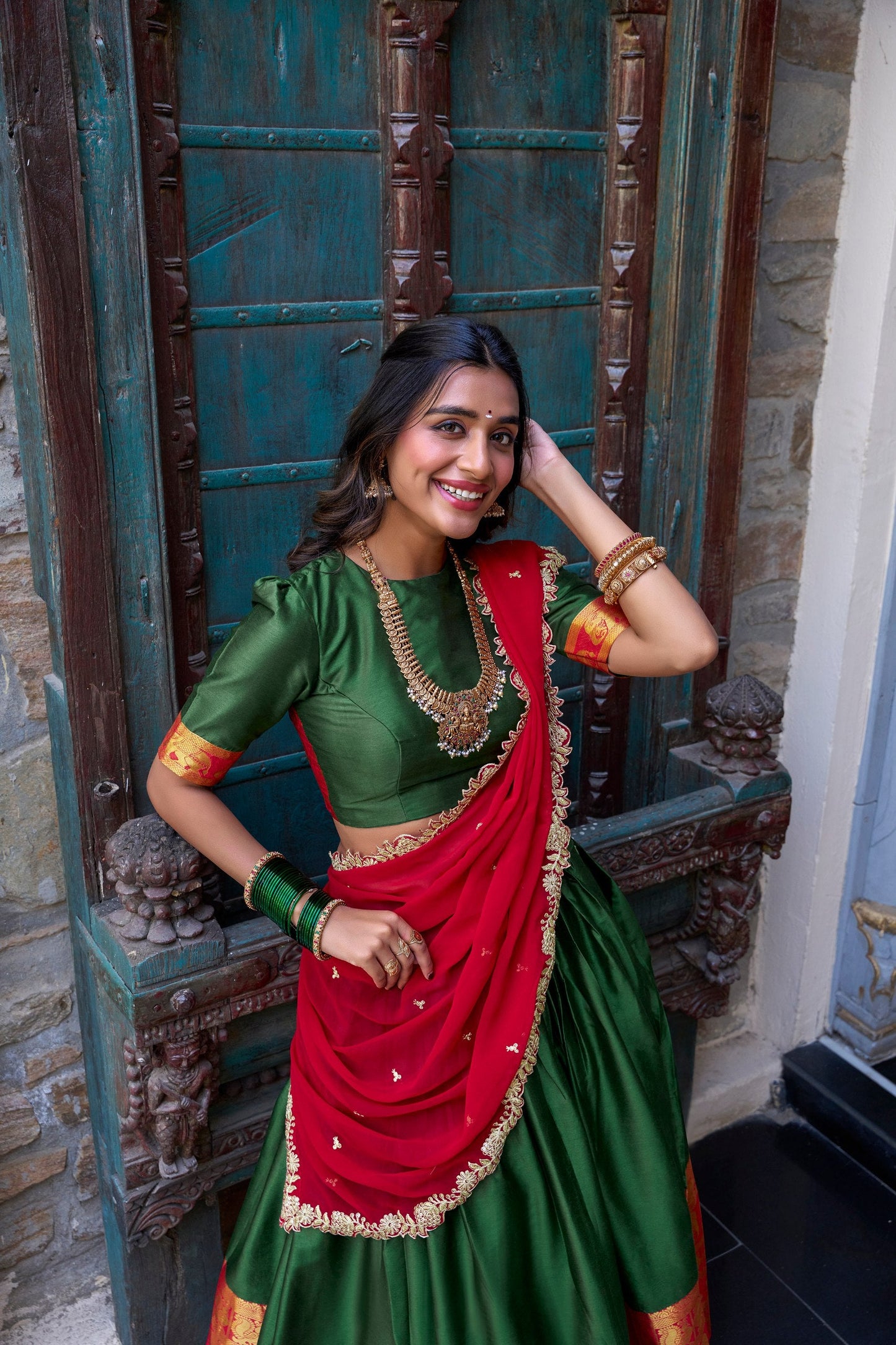 Radiant  Narayan Pattu Zari Weaving Worked Lehenga Choli - Perfect For Wedding Occasion