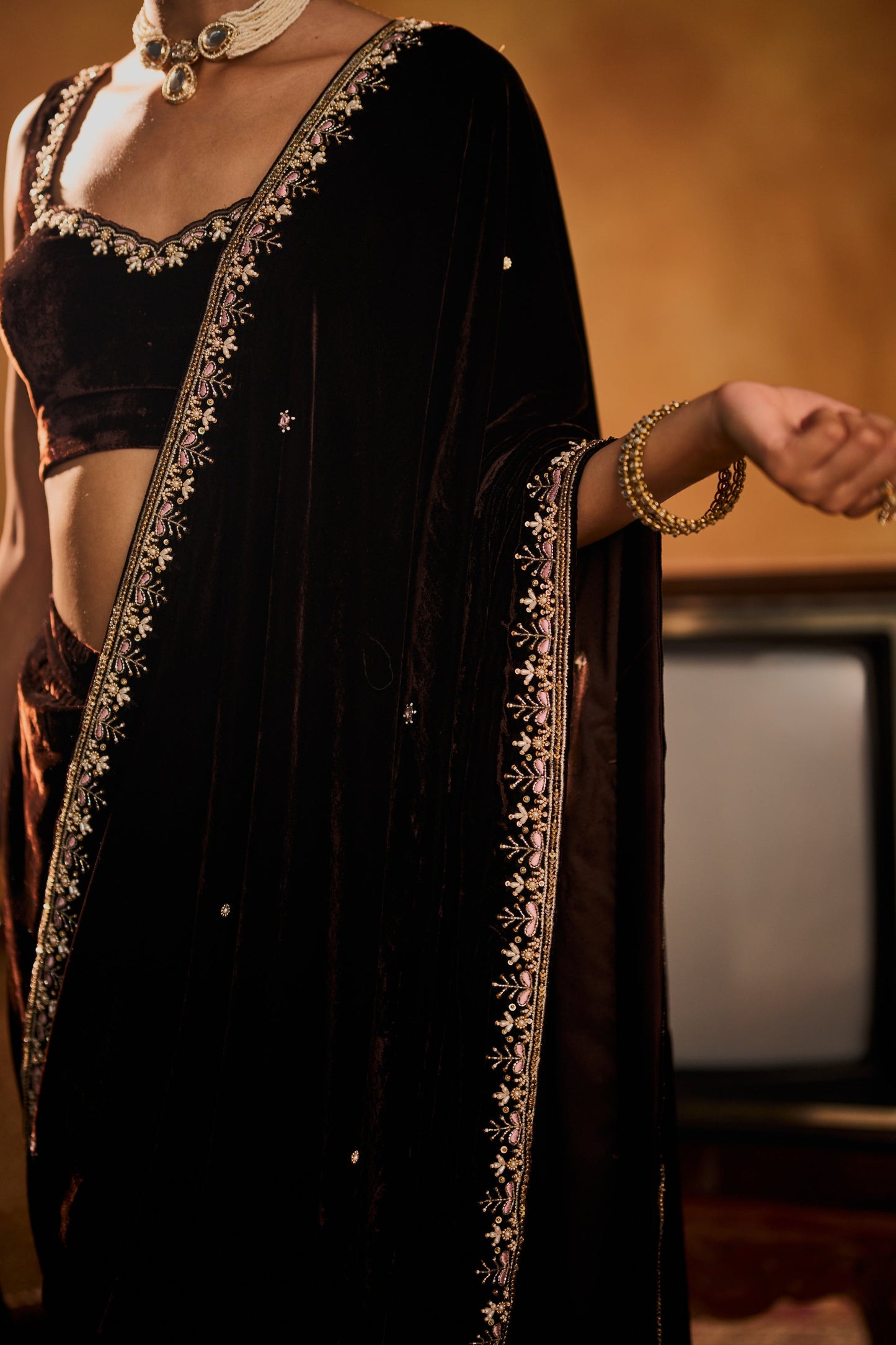 Royal Elegance  Luxury Soft Velvet Saree -Perfect For Wedding & Festive