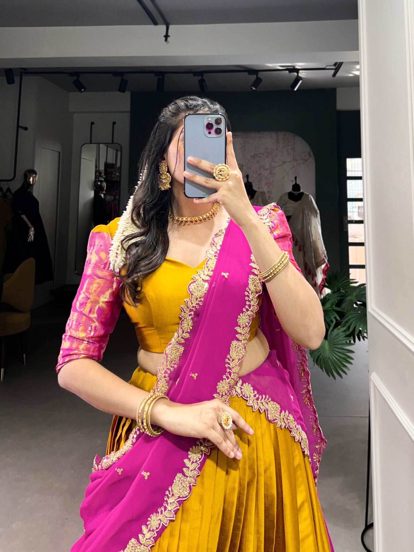 Radiant  Narayan Pattu Zari Weaving Worked Lehenga Choli - Perfect For Wedding Occasion