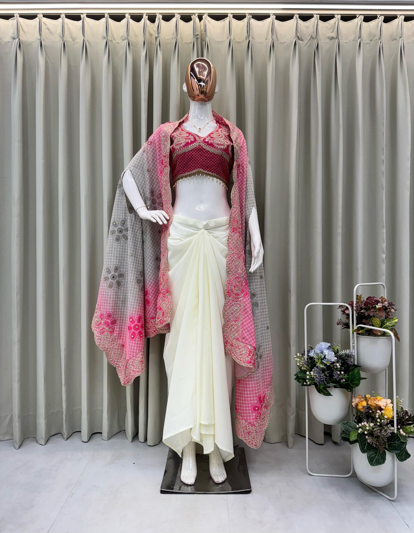 EXCLUSIVE THREE PIECE WESTERN OUTFIT FOR  DESIGNER LOOK