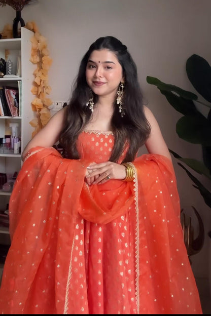 Premium  Jacquard Anarkali Gown Set With Embroidered Organza  Dupatta
