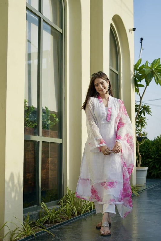 Posh White Organza Straight Kurta Pant With Dupatta Set - INDIAN ELEGANCE