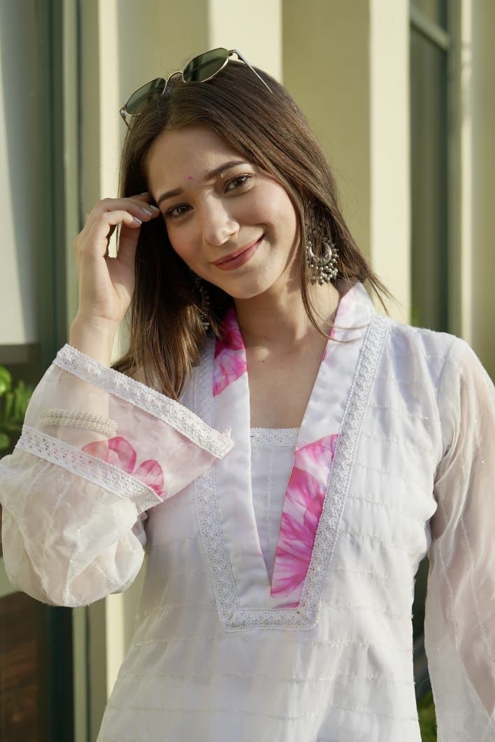 Posh White Organza Straight Kurta Pant With Dupatta Set - INDIAN ELEGANCE