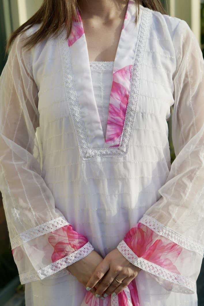 Posh White Organza Straight Kurta Pant With Dupatta Set - INDIAN ELEGANCE